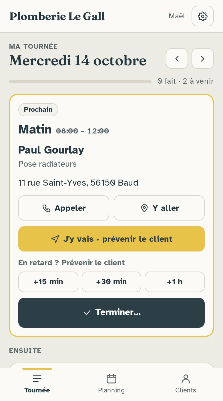 La tournée du jour sur téléphone : le prochain rendez-vous en grand, avec « J'y vais » et les boutons de retard.